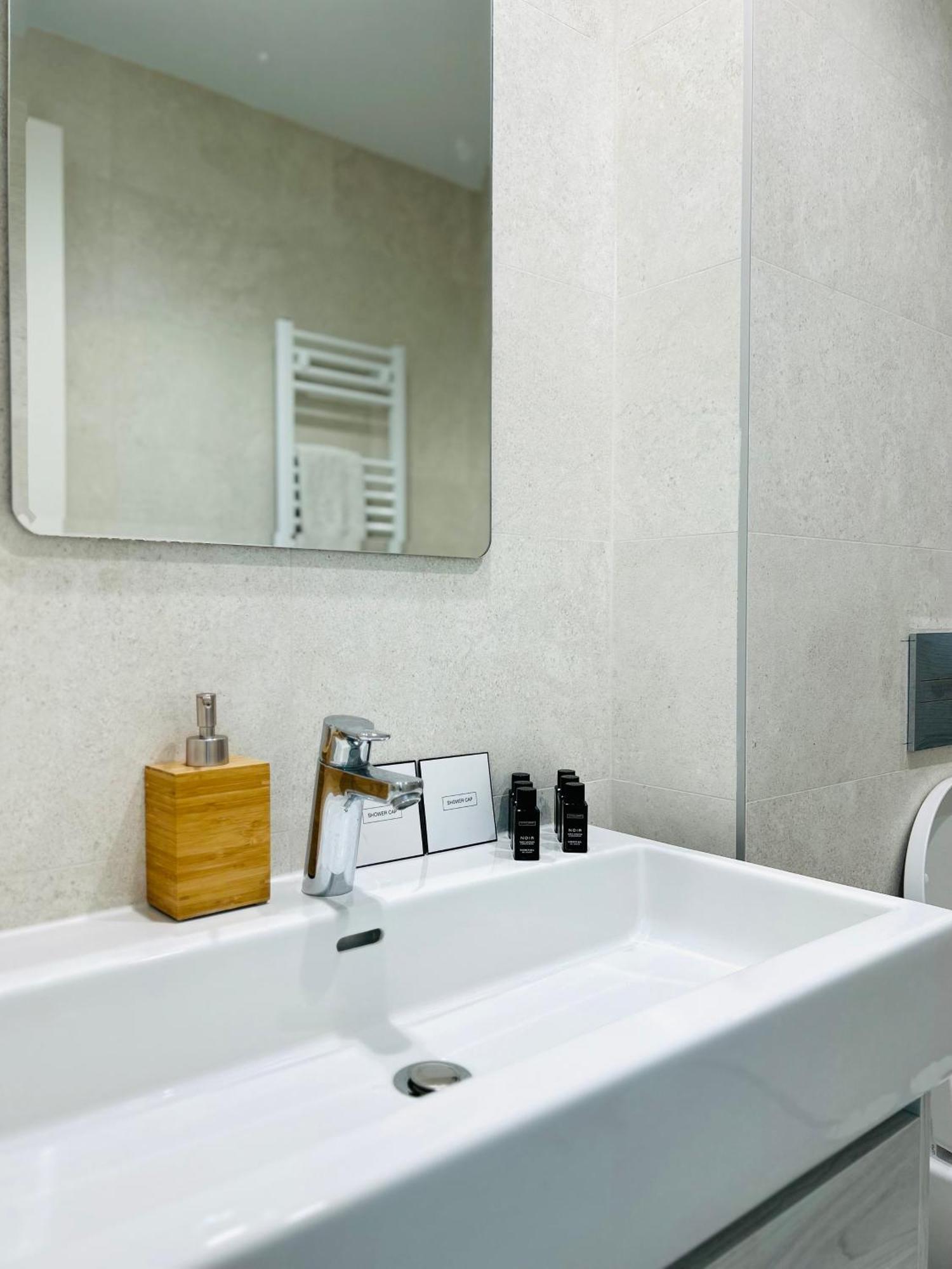Luxury Waterfront View - BW Apartment River View Beograd Ngoại thất bức ảnh
